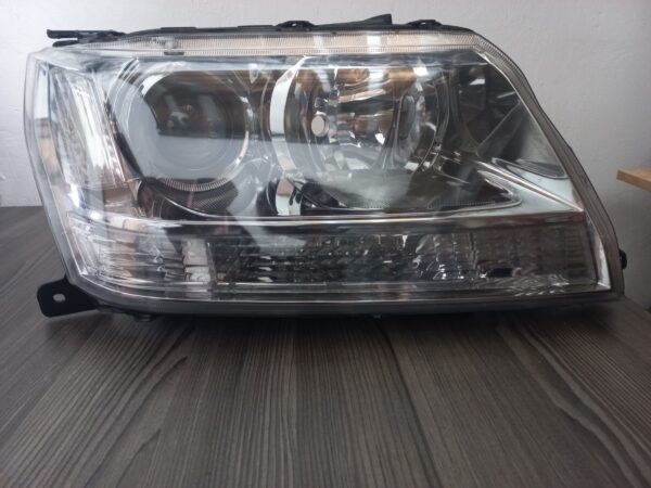 Farola Suzuki Grand Vitara Modelo 2006-2012